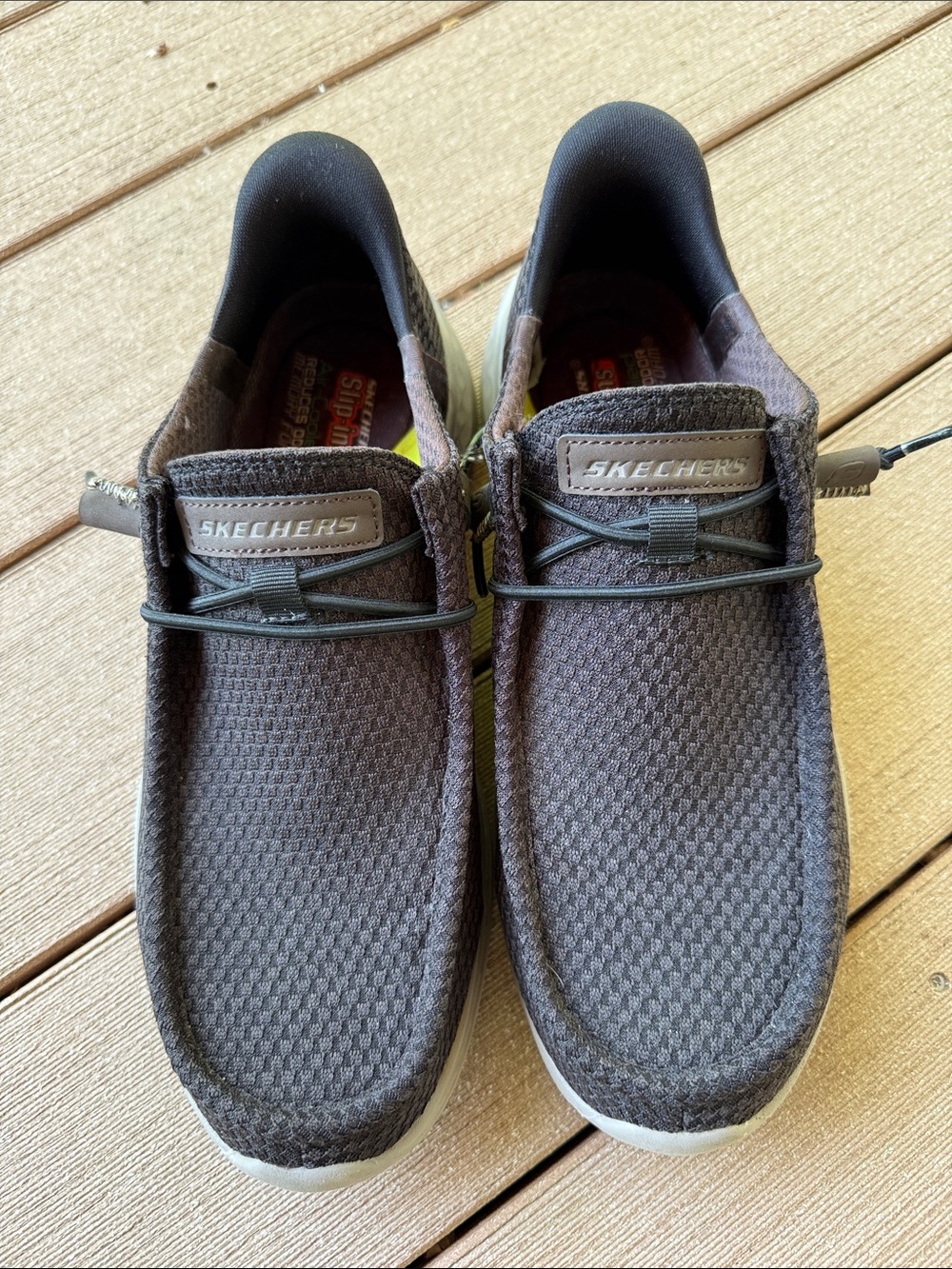 Skechers Men's Dark Brown/Black Knit casual shoes with Slip-In size 9.5 - Picture 2 of 6